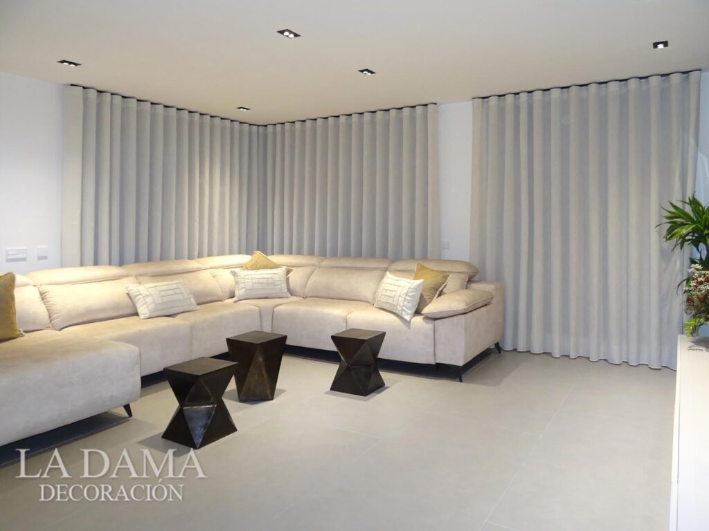 Cortinas con onda perfecta en salón