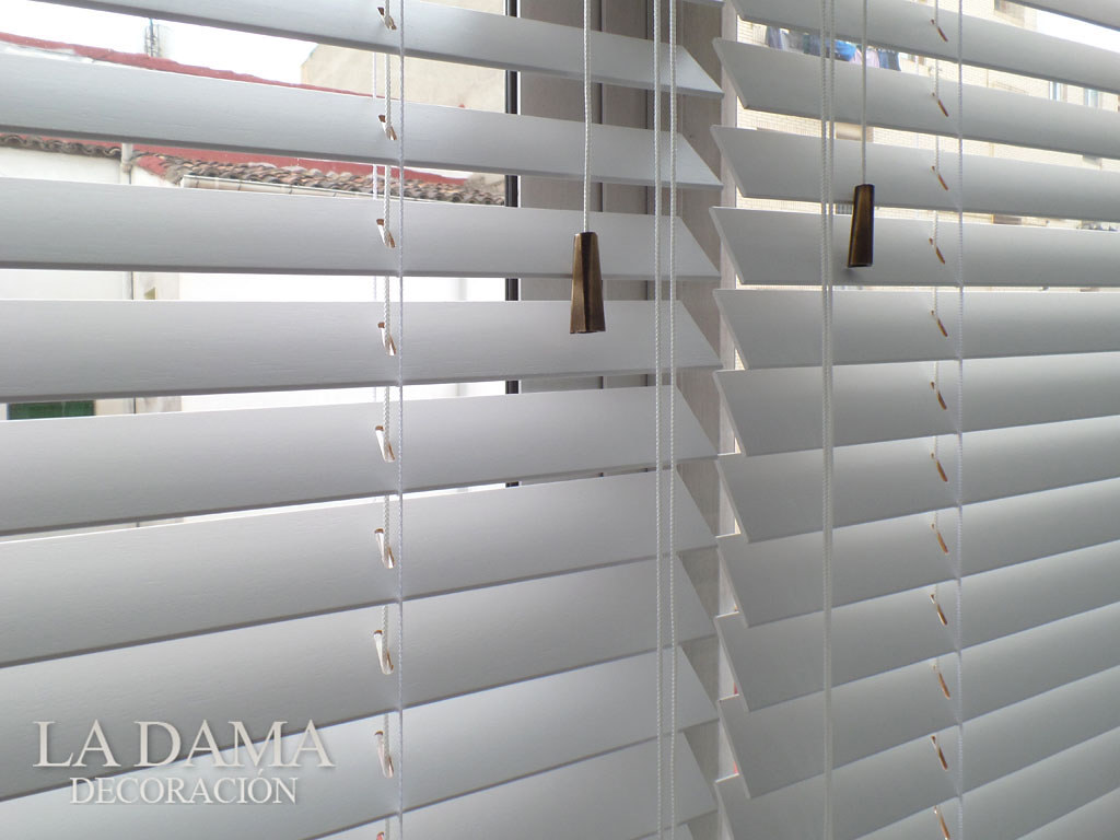 Cortinas venecianas de lamas